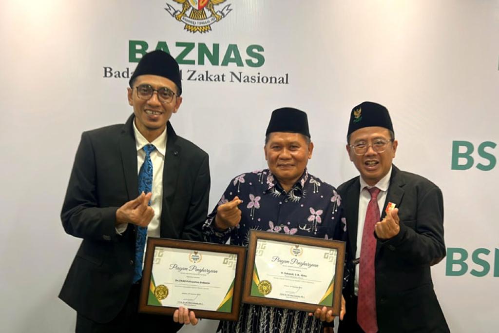 Baznas Sidoarjo Borong Prestasi, Bupati Subandi Juga Dianugerahi Penghargaan Nasional