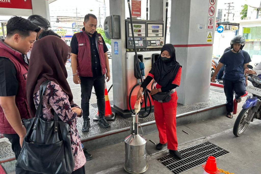 Banyak Keluhan Warga, Polisi dan Disperindag Sidoarjo Cek SPBU