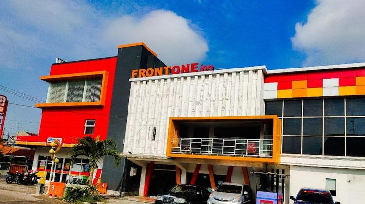 front-one-inn-sidoarjo.jpg