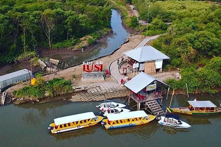 pulau-lusi-sidoarjo.jpg