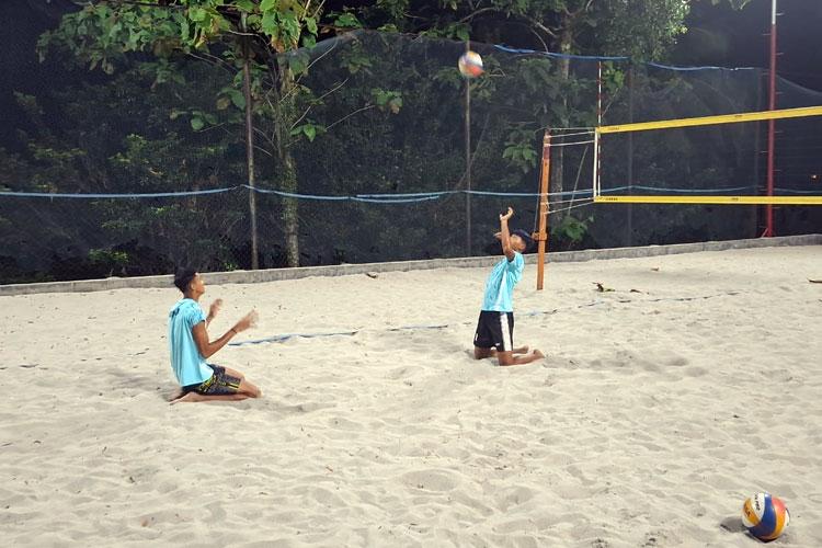 volly-pantai-sidoarjo-b.jpg